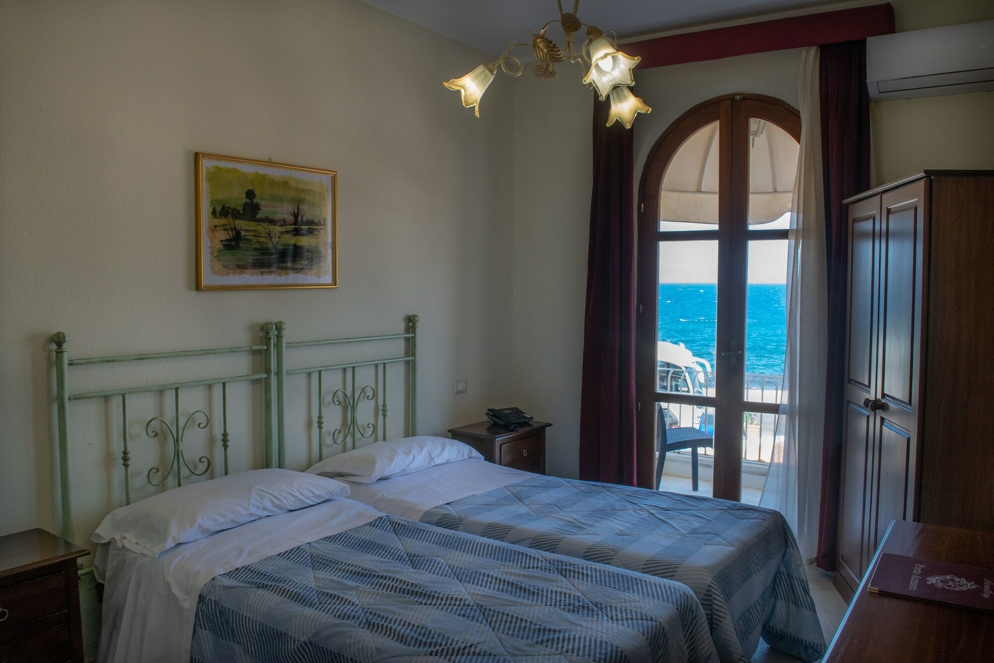 Hotel Porto Azzurro Giardini Naxos Exterior photo